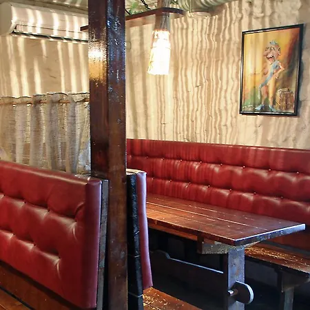 Carl Schmidt Guest house *