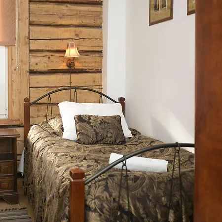 Gasthuis Carl Schmidt *